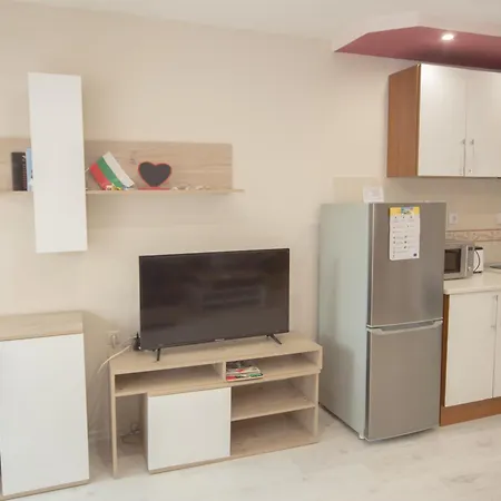 Apartment Aleksapart Burgas City